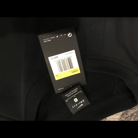 NWT Nike Sweatshirt💥 - Picture 6 of 8